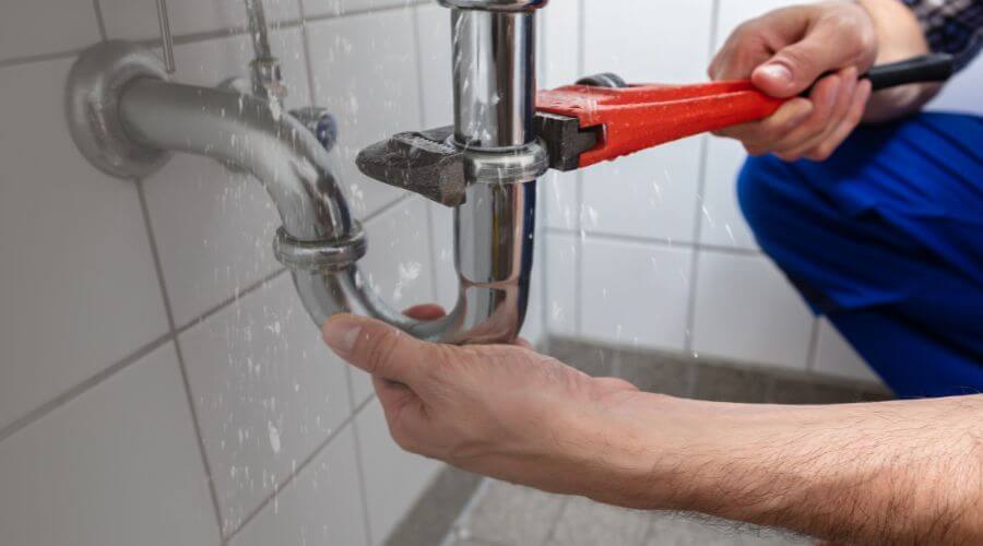 Local tankless water heater installation in Manchester, IA